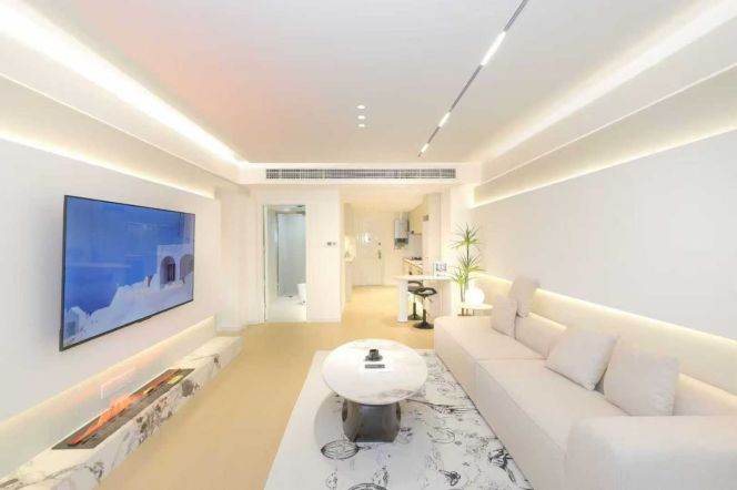 modern big 2brs floor heating modern furniture near west nan jing road line 1,12,13 only 17K