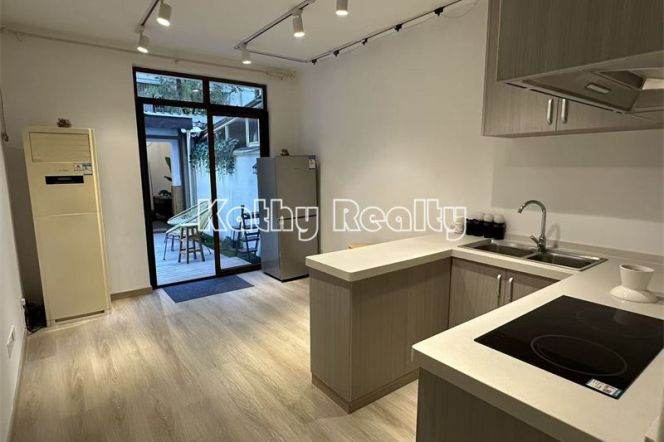 Modern 2BR APT Yard Fuxing Rd IAPM 11.8k