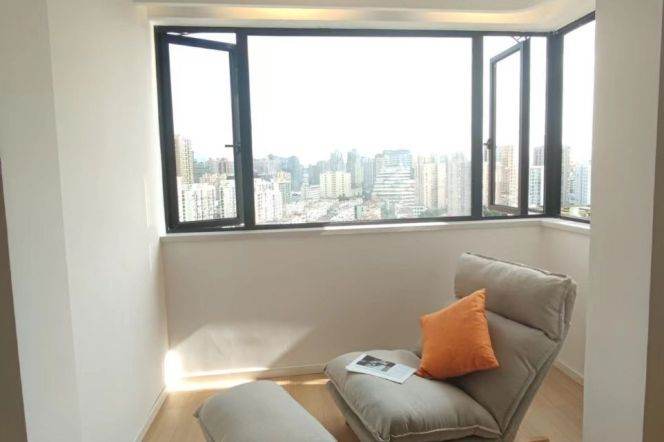 Elevator comfortable 2Brs L9/15