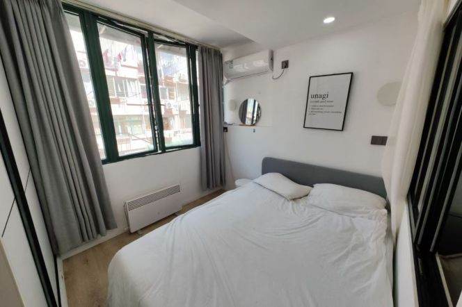 Full furnished 1br/1living & oven@Jiangsu Rd & Line 2/11/13