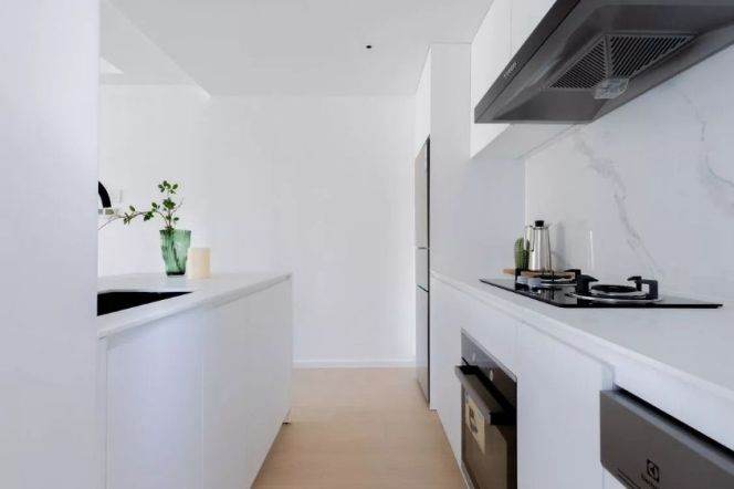 modern 3brs floor heating modern furniture in Xujiahui line 1,9,11 only 23.5K