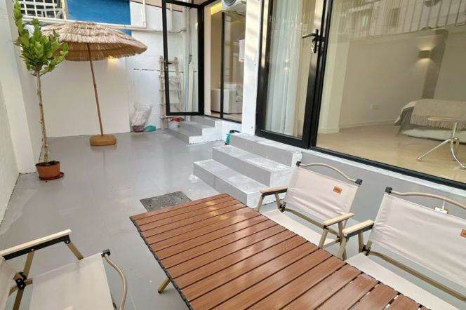 Beautiful 2brs with big yard near Longbai Xincun Station