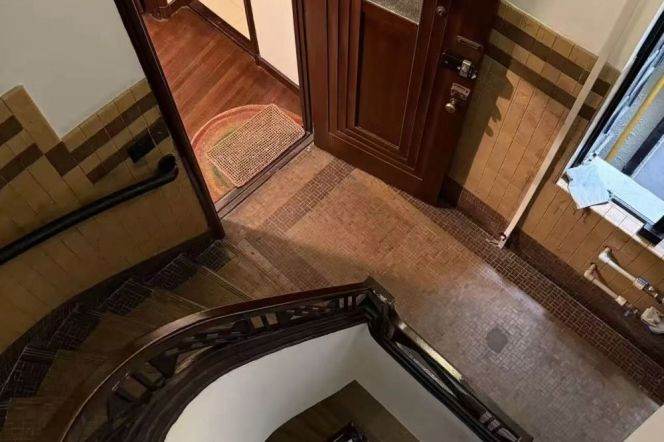 tasty shanghai style apartment- historic value- real wood furnitures-IAPM-Xuhui