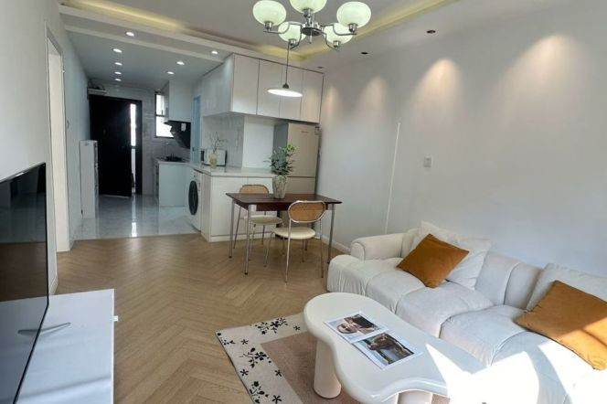 1br-Kaixuan Road-3 minutes away from Lines 2, 3, and 4-Zhongshan Park