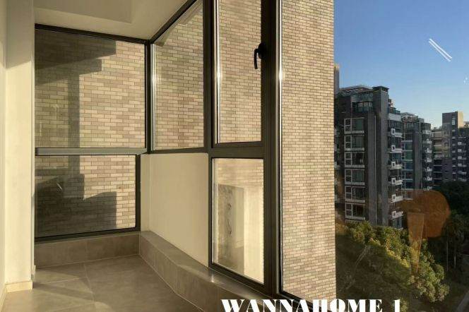 Fabulous&Spacious 3Bdrs 2Baths Apt+L13/3/4Jin Sha Jiang Rd+Global Harbour+Zhong Shan Park