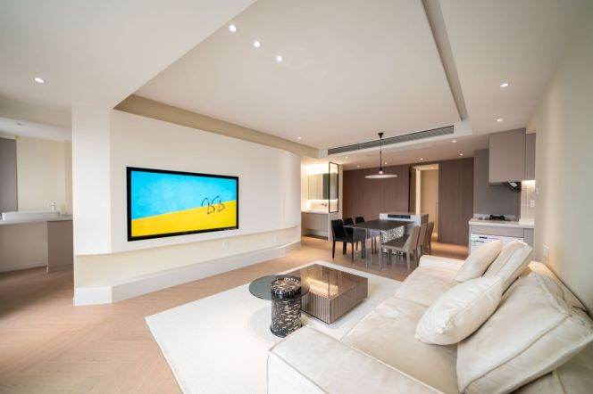 High-rise 3br/2bt Flat in La Doll Garden