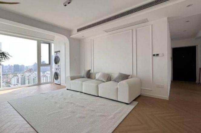 3 br stylish Apt&big Windows&floor heating/by Suzhou Creek 18K