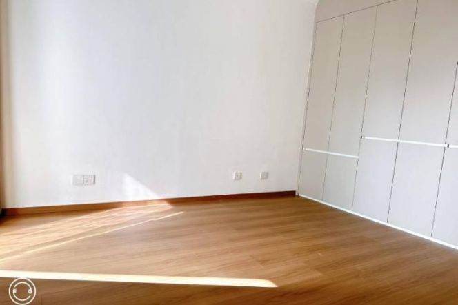 2 br modern Apt&floor heating&Balcony/Zhongshan Park 15K