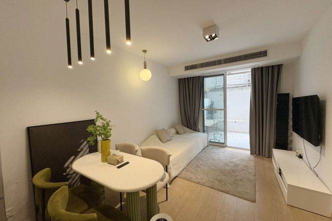 Valuable 2BR NR Jiangsu Rd with Garden,Floorheating,Oven 11.5K 