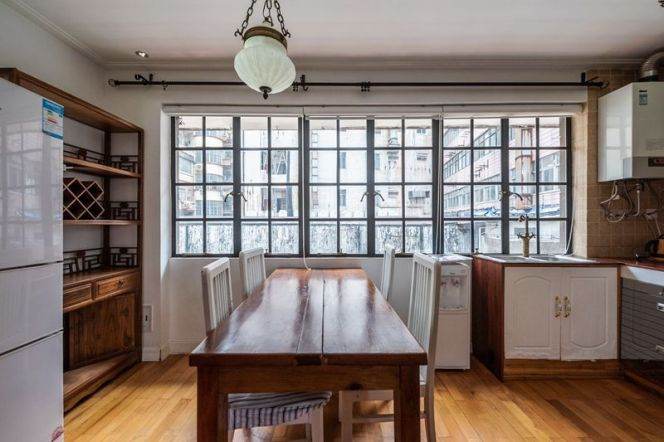 Bright 1Br with wall heating @ IAPM @ L13 & L1/10/12 