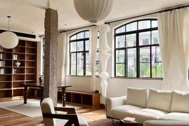 Spacious 1br&2baths@140sq.m on Middle Fuxing Road