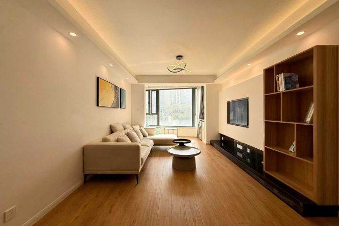 2BR w/ Floor heating nr NanJing West RD