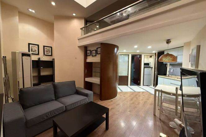 Tongji garden -2beds- elevator- duplex style- nice location at line 7 changping
