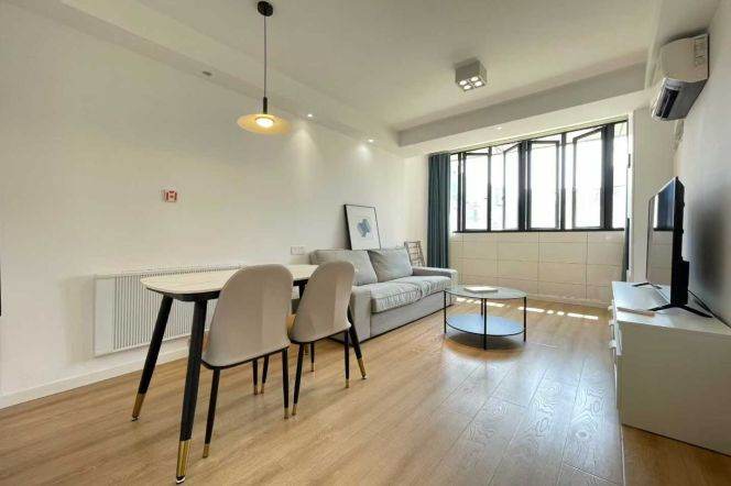 zhongshan park 1BR/big living room@L2/3/4