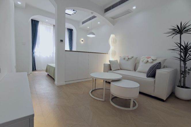 changping rd 1BR/living room@L7/13