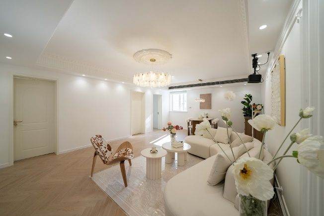 3B2B，Good Lighting，Near JiaoTong University.Line 10