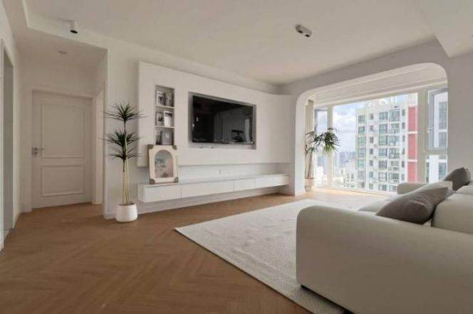 3 br stylish Apt&big Windows&floor heating/by Suzhou Creek 18K