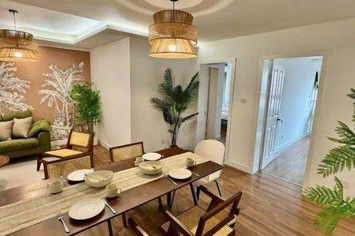 1 BDR | Jing'an | Line 2/12/13 West Nanjing Rd