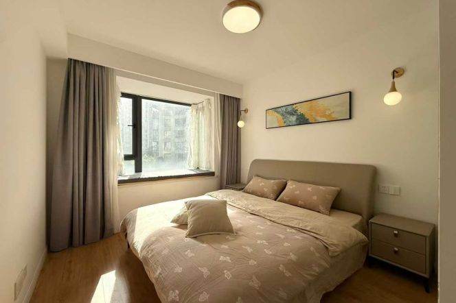 2BR w/ Floor heating nr NanJing West RD