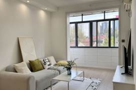 Nice decoration 1br/2living & oven @Jiangsu Rd & Line 2/11/14 