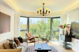 Stylished 2Brs in Grand Plaza