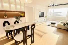 160 sqm 4 br Apt&Central AC& Big windows in Putuo for 15K