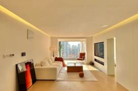 SuZhou Creek view 3BR 2BTH w/ Floor Heating nr ZhongTan Road M3/4