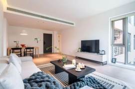 modern big 1bedroom floor heating modern furniture beside Huang pu river 20.5K