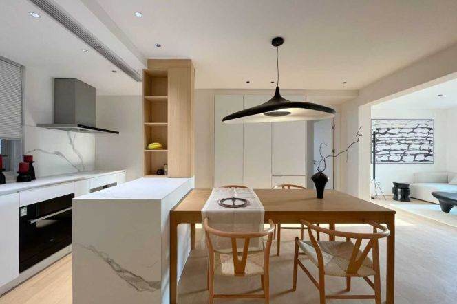 wukang rd/huaihai rd 3br2bath150sqm