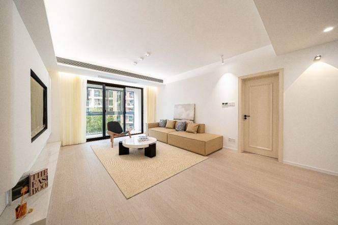 3BR 2BTH w/ Floor Heating nr LongDe Rd M11/13