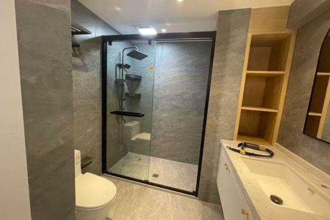 Xujiahui elevator 2BR 2BATH apartment