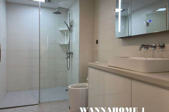 Bright&Spacious&Modern 3+1Bdrs 2Baths Apt+L7 Changping Rd+Open Balcony+Nice Compound