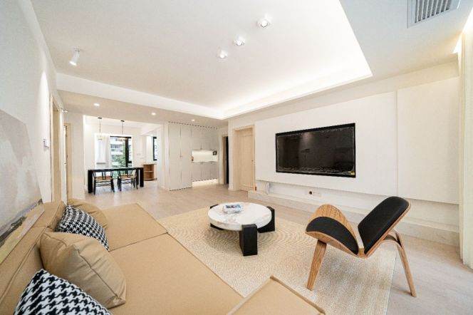 3BR 2BTH w/ Floor Heating nr LongDe Rd M11/13