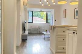 Shanghai Library Station 1Br Line10