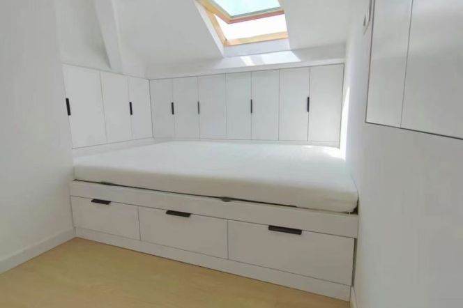 Nice balcony 2Brs/1Lr/1Bt apt nr South shanxi rd,M1/10/12