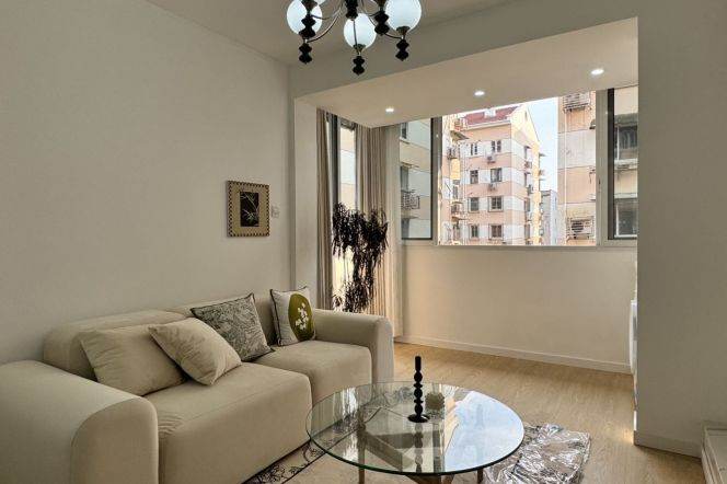 Spacious 1Br + Floor heating | Zhongshan Park Metro L2/3/4 | Good sunshine 7.8K