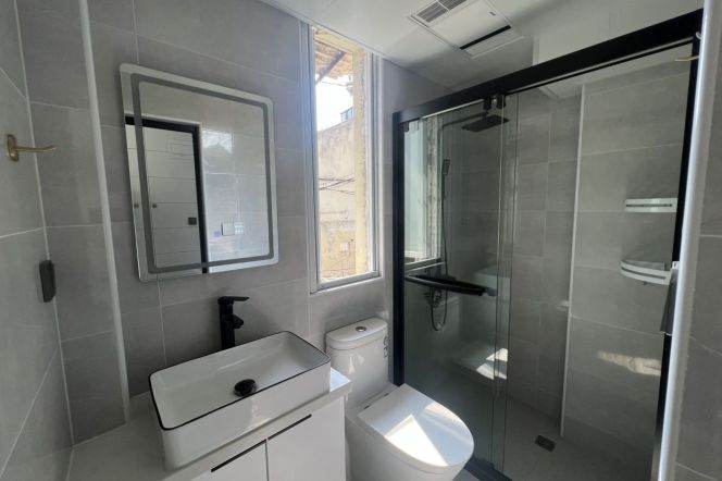 Bright 1Br/1Lr/1Bt apt nr Jiangsu rd,M2/11