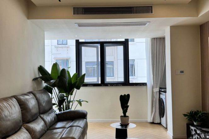 Spacious & Modern 1Br + good view | South Shanxi rd Mt & IAPM 10.6K