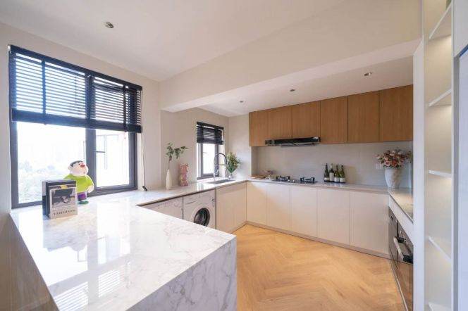 Elevator 1 + 1br-Changle Road - 10 minutes to Line 1/7 - Changshu Road