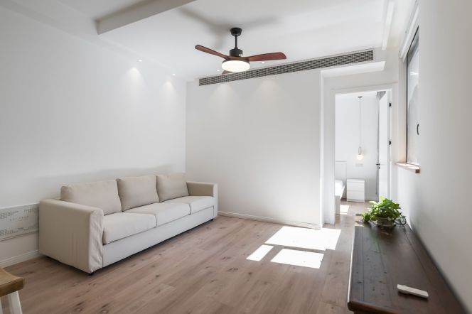 Comfy Apt. Spacious size@Julu Lu near W. Nanjing Rd.Metro