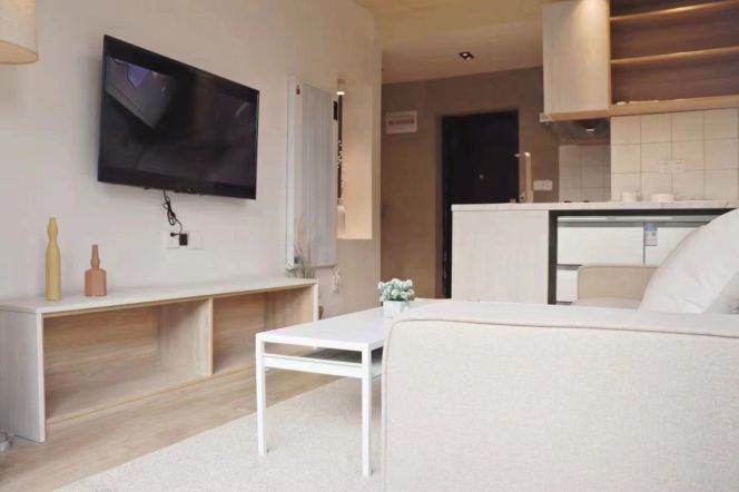 Modern 1Br/1Lr/1Bt apt nr Jiangsu rd,M2/11