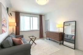 Jing'an  temple, Bright 1br,elevator, wall heating, dryer 