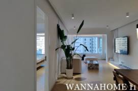 Modern&Spacious&Bright 3Bdrs 2Baths Apt+Top Compound+Jing'an Temple+Nice View