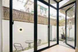 2 br chic old house &private yard &wall heating/Shanghai library 17K