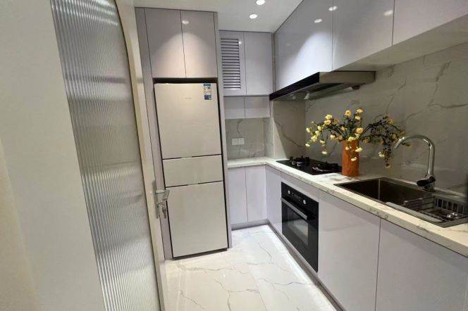 Modern 2brs/95sqm & elevator/oven@SH Swimming Center & Line 11 