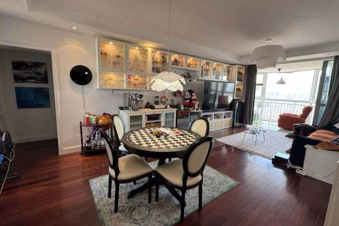 Xujiahui station spacious 3br2bt good compound with 16.5k