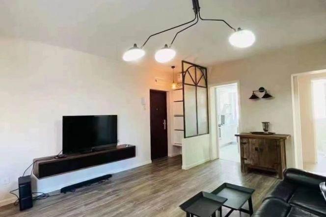 2 br cozy Apt &elevator &oven &parking/jiaotong university 12.5K