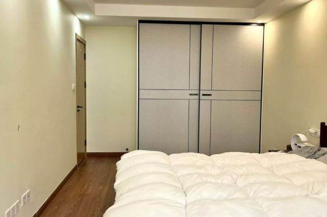 1 br near L2/L7 jing'an temple station