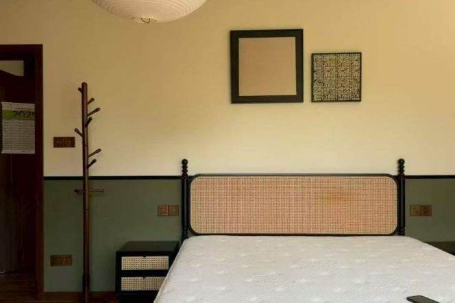 Green view bright 1BR APT Jiangsu Rd Metro 9k