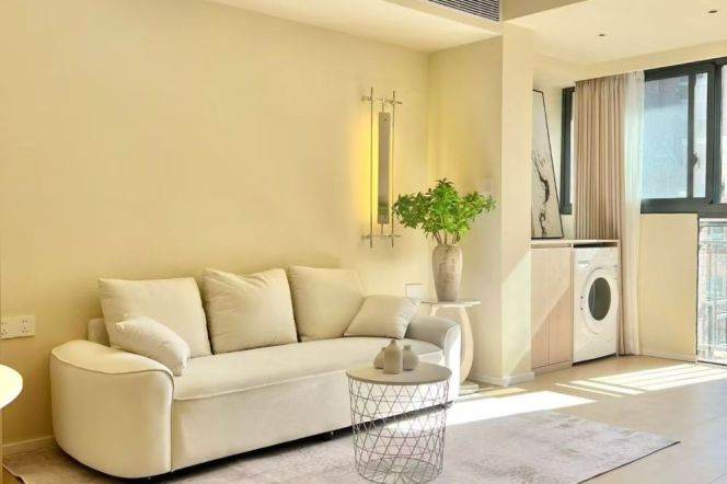  South-Facing Sunlit Apartment /Floor Heating HanLin Mansion. Wuding Rd Station Line 14